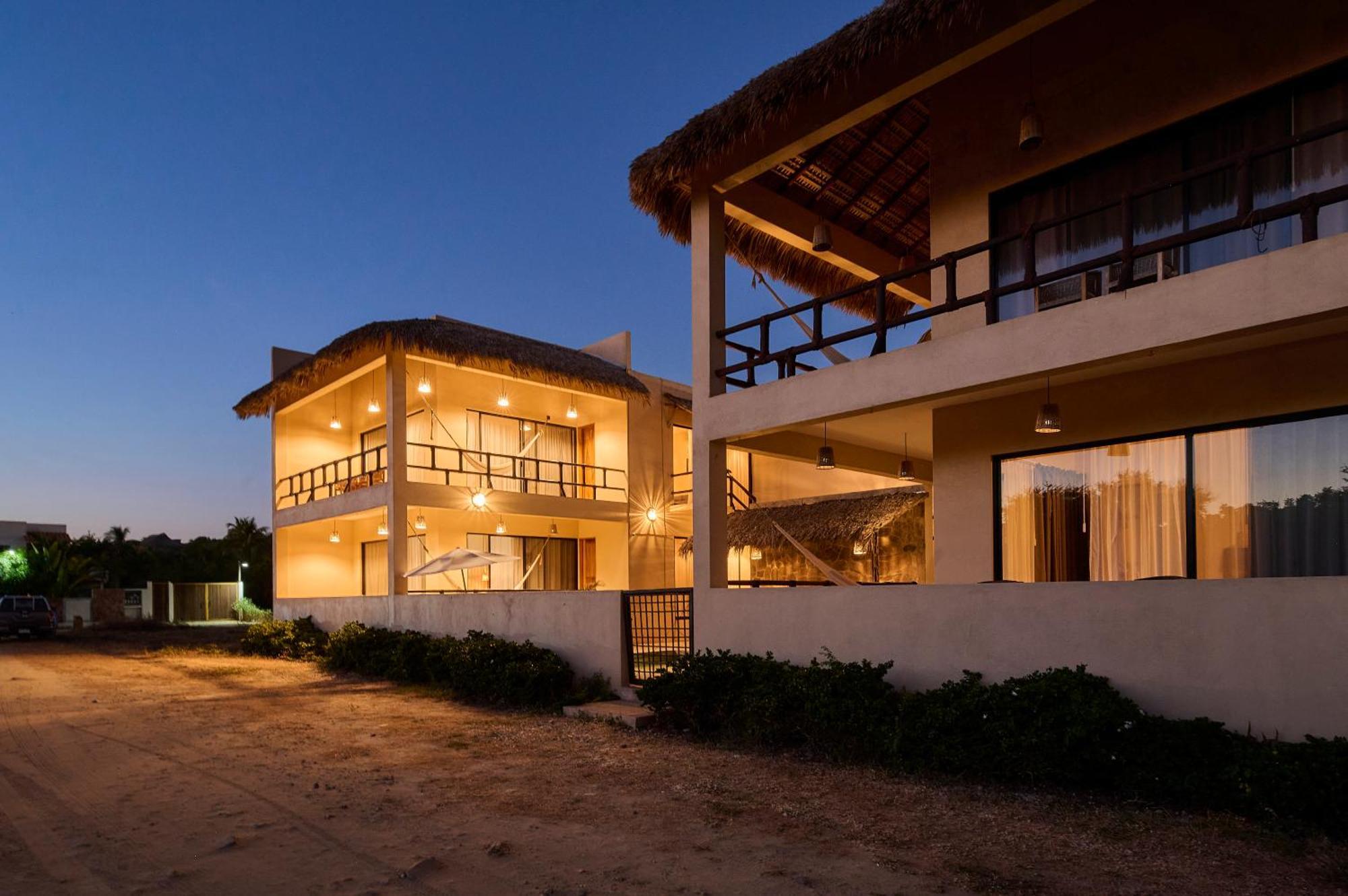 Lya Beach House Санта-Мария-Колотепек Экстерьер фото