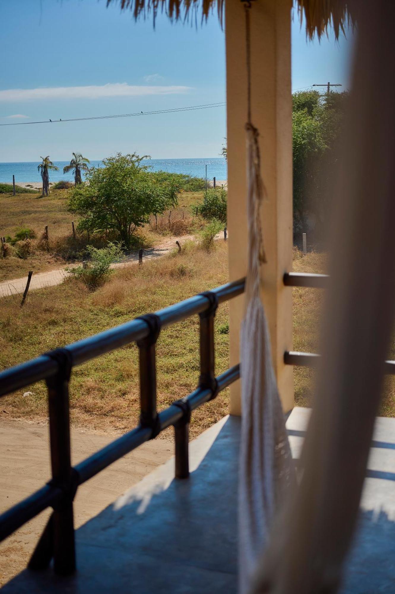 Lya Beach House Санта-Мария-Колотепек Экстерьер фото